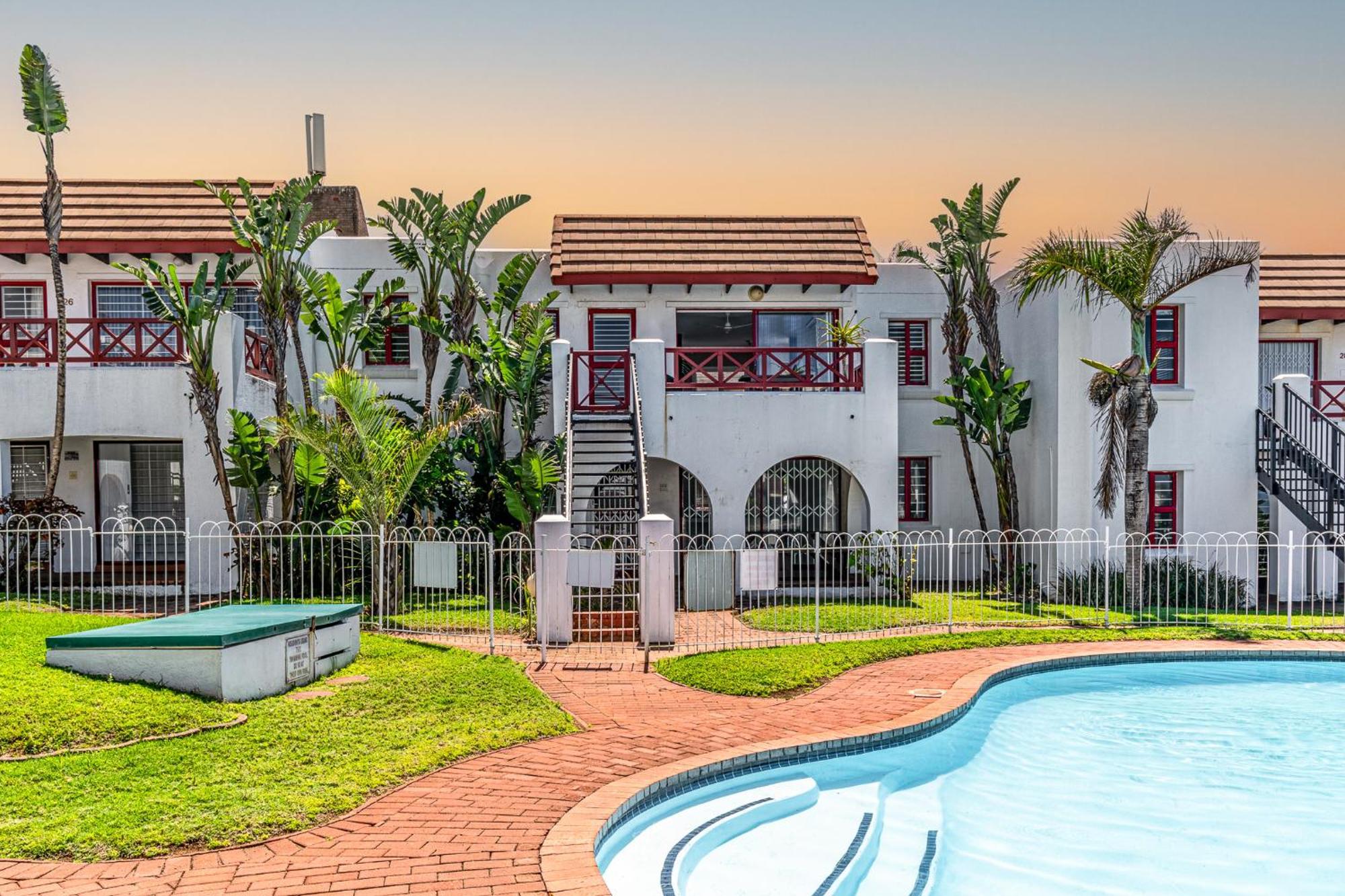 Le Paradis, Self-Catering Beachfront Apartments Балито Екстериор снимка
